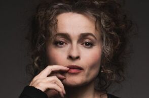 Η Έλενα Μπόναμ Κάρτερ ηγείται του καστ για την 4η σεζόν του The White Lotus - Η σειρά του HBO μεταφέρεται στη Γαλλία - Όλα τα ονόματα.