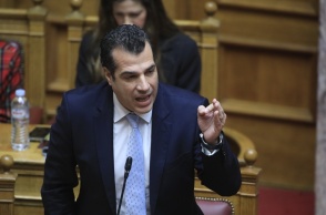 Ο υπουργός Μετανάστευσης και Ασύλου, Θάνος Πλεύρης