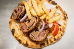 5 στέκια με κοκορέτσι μούρλια!