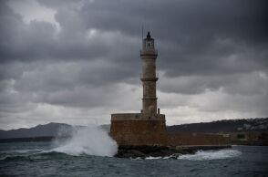 O φάρος στο λιμάνι των Χανίων