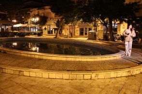 Σε κρίσιμη κατάσταση η 5χρονη που έπεσε σε σιντριβάνι στην Καλλιθέα: Την επανέφεραν οι γιατροί στο νοσοκομείο