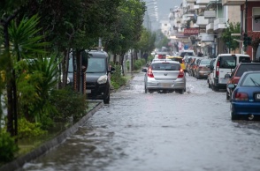 Πλημμυρισμένος δρόμος στην Ηλεία
