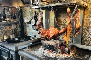 Εστιατόριο Μαμάη