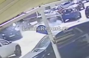 Λαμία: «Δεν έβλεπα μπροστά μου από τον ήλιο» είπε ο 86χρονος οδηγός που προκάλεσε καραμπόλα με τέσσερα οχήματα