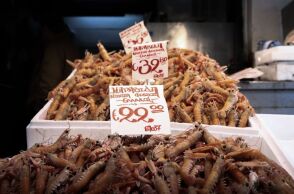 Πού κινούνται οι τιμές των σαρακοστιανών - Πάνω από 500 έλεγχοι από την Αρχή Ελέγχου Αγοράς για την προστασία των καταναλωτών