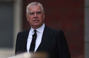 Νέες καταγγελίες για τον Άντριου Μάουντμπατεν‑Γουίνδσορ: Χρέωνε το κράτος για μασάζ και χλιδάτα ταξίδια - Πρώην υπάλληλοι αποκαλύπτουν προκλητικές δαπάνες.