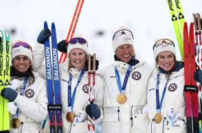 Η Νορβηγία στην κορυφή των Χειμερινών Ολυμπιακών Αγώνων - Πώς μια χώρα 5,7 εκατ. κατοίκων πέτυχε ιστορικό ρεκόρ μεταλλίων, εκτοπίζοντας τις υπερδυνάμεις.