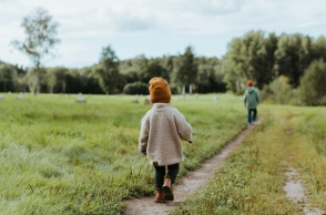 Παιδιά στην εξοχή