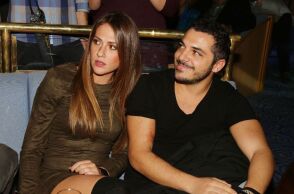 Ένοχος ο Κώστας Δόξας για ενδοοικογενειακή βία σε βάρος της πρώην συζύγου του, καταδίκαστηκε σε τρία χρόνια