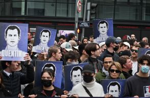 Η συγκέντρωση στη μνήμη του Κουεντέν Ντεράνκ