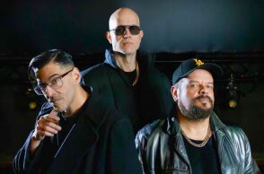 Release Athens 2026: 30 χρόνια Ημισκούμπρια στην Πλατεία Νερού