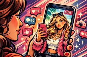 Γιατί ακολουθούμε τόσο φανατικά τους influencers;