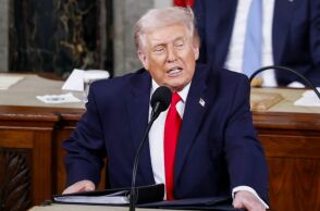 Τραμπ: Το Ιράν έχει πυραύλους που φτάνουν μέχρι την Αμερική - Ο πόλεμος μπορεί να κρατήσει περισσότερες από 4-5 εβδομάδες