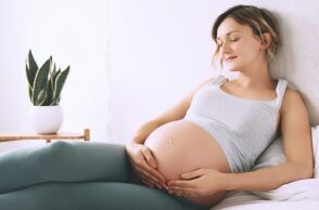 Νέα έρευνα αποκαλύπτει ότι οι αλλαγές στη δομή του εγκεφάλου κατά την εγκυμοσύνη ενισχύουν το δέσιμο με το βρέφος και την ενσυναίσθηση