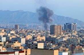 Όχι στους τρελούς του Θεού και του Πολέμου