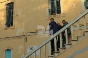 Σούδα: Ποινική δίωξη για κατασκοπεία στον Πολωνό - Aρνείται τα πάντα ο ίδιοςΣούδα: Ποινική δίωξη για κατασκοπεία στον Πολωνό - Aρνείται τα πάντα ο ίδιος