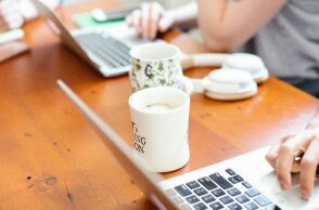 Voucher 750 ευρώ από τη ΔΥΠΑ: Βγήκαν τα προσωρινά αποτελέσματα - Πώς τα βρίσκετε