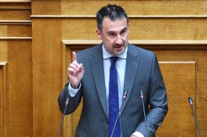 Αλέξης Χαρίτσης: Πληροφορίες ότι παραιτείται από πρόεδρος της Νέας Αριστεράς