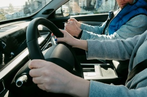 Στιγμιότυπο από μάθημα οδήγησης