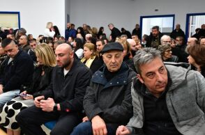 Διεκόπη για την 1η Απριλίου η δίκη για τα Τέμπη - Οργή συγγενών και δικηγόρων