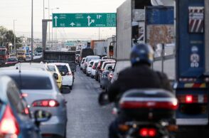 Κίνηση τώρα: Μποτιλιάρισμα σε Κηφισό, Αθηνών, Παραλιακή, Αττική Οδό και Κηφισίας - Μεγάλες καθυστερήσεις και δυσκολίες σε πολλούς βασικούς οδικούς άξονες.