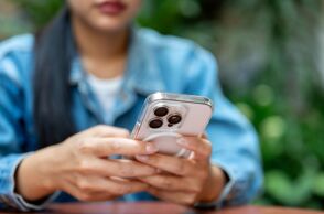 Έρευνα αποκαλύπτει ότι το 52% των βίντεο για τη ΔΕΠΥ στο TikTok περιέχει ανακρίβειες, οδηγώντας χιλιάδες νέους σε λανθασμένες αυτοδιαγνώσεις.