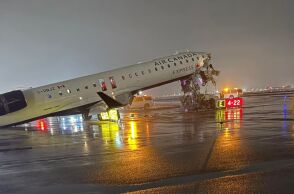 Νέα Υόρκη: Νεκροί ο κυβερνήτης και ο συγκυβερνήτης του αεροσκάφους της Air Canada Express που συγκρούστηκε με όχημα στο αεοροδρόμιο LaGuardia