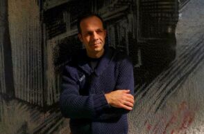 Ο Αχιλλέας ΙΙΙ δηλώνει «απαισιαισιόδοξος» και καταφέρνει να παραχαράξει την πραγματικότητα