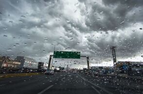 Βροχές, καταιγίδες και ισχυροί άνεμοι στο Αιγαίο - H πρόγνωση της ΕΜΥ