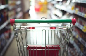 Καρότσι στο σούπερ μάρκετ