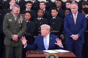 Πόλεμος στο Ιράν: Ο διάλογος από την πίσω πόρτα και η μεταστροφή Τραμπ