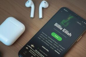 Το Spotify λανσάρει το SongDNA, μια λειτουργία που δείχνει πώς συνδέονται τραγούδια και καλλιτέχνες - Διαθέσιμη σε Premium χρήστες παγκοσμίως