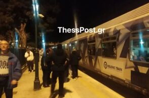 Ακινητοποιήθηκε τρένο στην Οινόη λόγω βλάβης - Ταλαιπωρία για εκατοντάδες επιβάτες