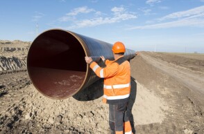 Κατασκευή αγωγού πετρελαίου