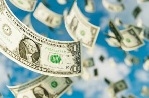 Η Oxfam εκτιμά ότι 3,55 τρισ. δολάρια των υπερπλουσίων παραμένουν κρυμμένα από τις φορολογικές αρχές και ζητά παγκόσμιο φόρο περιουσίας