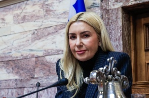 Φωτεινή Αραμπατζή