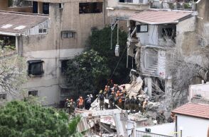 Ισραήλ: Τέσσερις νεκροί ανασύρθηκαν από τα ερείπια πολυκατοικίας στη Χάιφα μετά από ιρανικό πλήγμα - Συνεχίζονται οι έρευνες για πιθανά θύματα