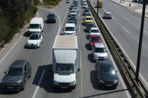 Πάσχα: Κορυφώνεται η έξοδος των εκδρομέων - Καθυστερήσεις 45 λεπτών στην Αττική Οδό , σημειωτόν στον Κηφισό