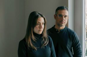 Lumiere & Χριστίνα Σαμαρά: Συνέντευξη για τη συνεργασία τους και το μουσικό άλμπουμ «Ο χρόνος μακριά σου»