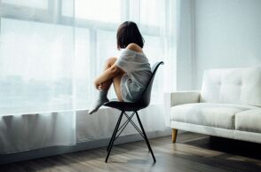 Η μοναξιά δεν είναι μόνο ανυπόφορη, είναι και επικίνδυνη για την υγεία μας