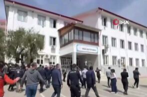 Τουρκία: Τρεις μαθητές και ένας δάσκαλος νεκροί από τους πυροβολισμούς στο σχολείο