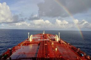 Το Ιράν ανοίγει πλήρως τα Στενά του Ορμούζ για όλα τα εμπορικά πλοία κατά την εκεχειρία