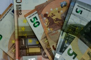 Χαρτονομίσματα ευρώ