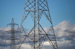 ΔΕΗ: Ενιαίος ηλεκτρικός χώρος από τη Μεσόγειο έως τη Βαλτική με το νέο επιχειρηματικό σχέδιο - Επενδύσεις 24,2 δισ. ευρώ έως το 2030