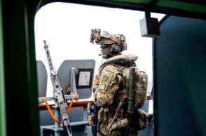 Γερμανικές ναυτικές μονάδες αναπτύσσονται στη Μεσόγειο, προετοιμάζοντας τη συμμετοχή της χώρας σε πολυεθνή αποστολή για την ασφάλεια στα Στενά του Ορμούζ.