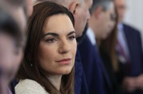 Η Όλγα Κεφαλογιάννη επικρίνει τις δηλώσεις του Χάρη Δούκα για τον υπερτουρισμό - Κατηγορεί τον δήμαρχο Αθηναίων για «κατασκευασμένες εικόνες κρίσης»