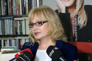 Αγγελική Νικολούλη: Ο κόσμος έξω μου λέει ότι δεν έχω σχέση με την εικόνα που βλέπουν στην τηλεόραση