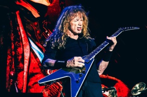 Oι Megadeth διασκευάζουν Metallica επί σκηνής, λίγο πριν την εμφάνισή τους στο Release Athens