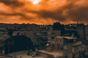 Άνοιξη στην Αθήνα, με μικρές απώλειες