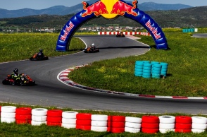 red_bull_kart_figth_final_round__alex_grymanis